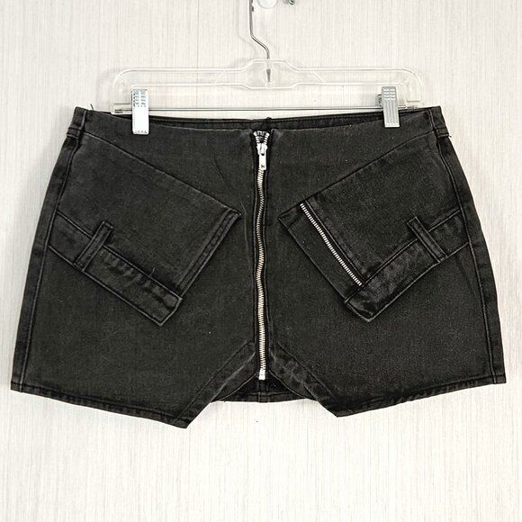 SALE Prettylittlething PLT Washed Black Denim Micro Mini Skirt - sz US 8P - NWT - Picture 2 of 8